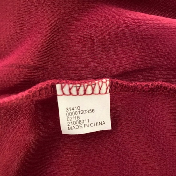 NEW Harry Potter Gryffindor Women's Jersey XS - Picture 9 of 9